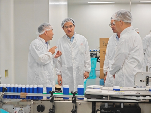 常州市政府领导走访调研乐玩(中国)